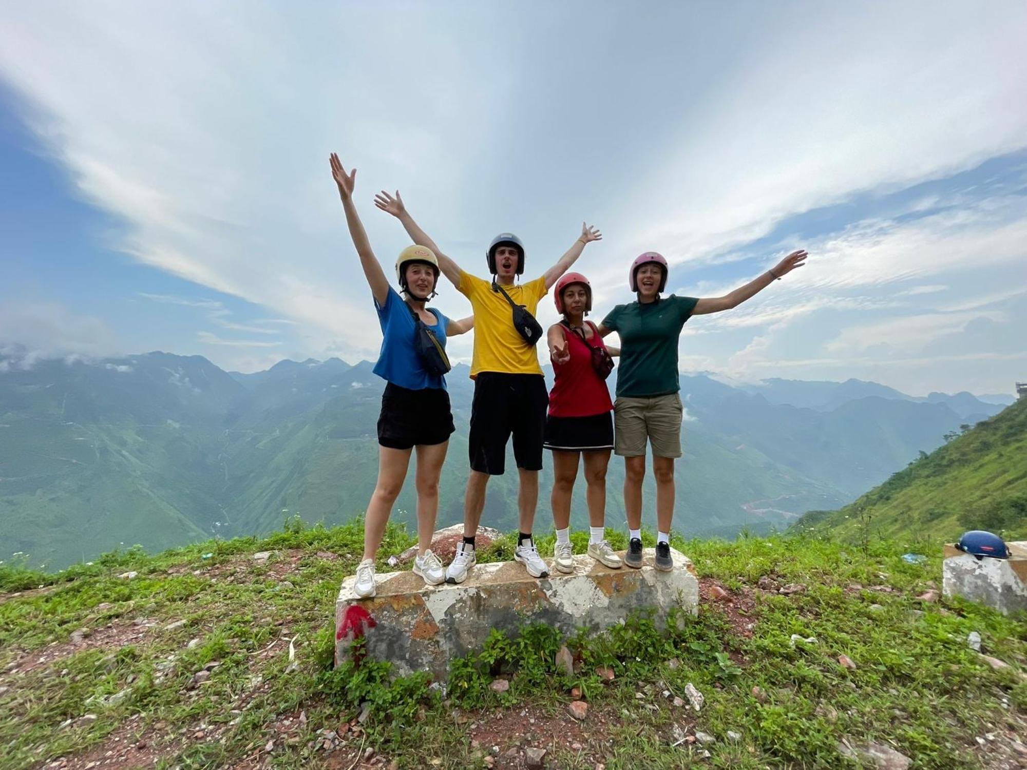 Wings Ha Giang Loop Bungalow Eksteriør bilde